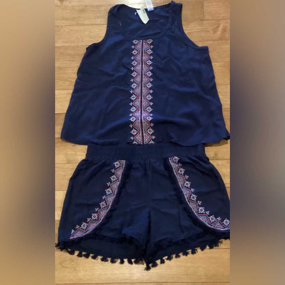 NWT- Justice sleeveless top and shorts set with embroidered pattern
